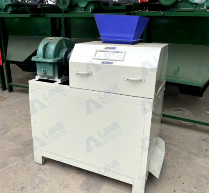 Eco-Friendly Cat Litter Materials vs Traditional Clay Litter Materials: A Complete Comparison for Performance and Sustainability